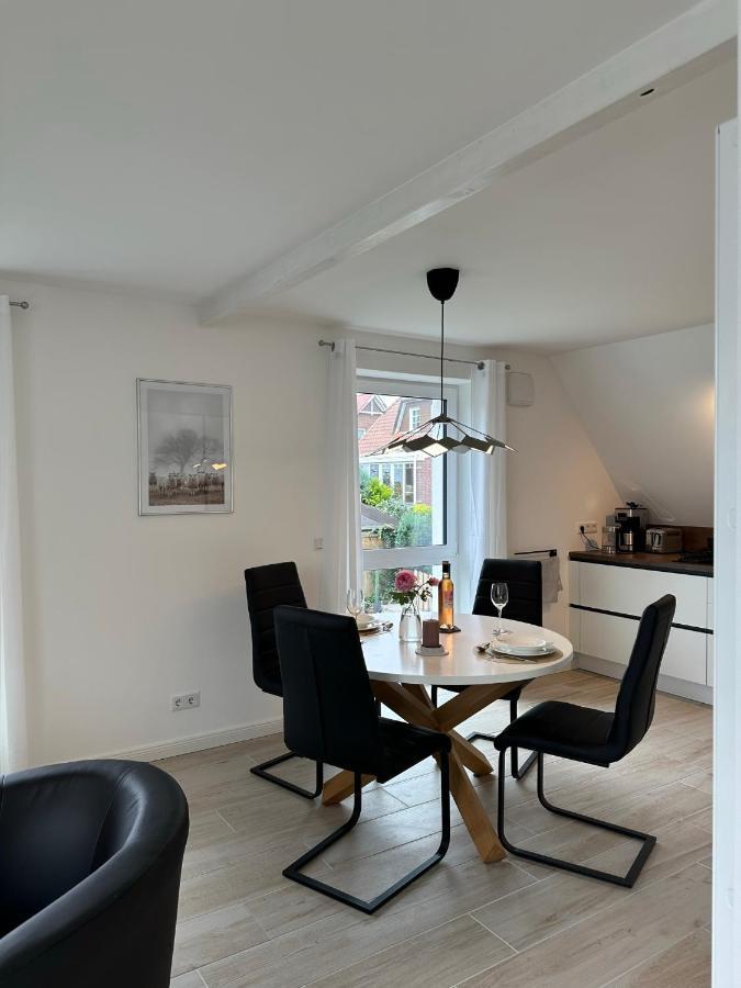 Helle, Grosszuegige Ferienwohnung Fuer 2 - 3 Personen Mit Parkplatz + E-Ladestation In Buchholz, Nordheide بوخهولتس إن در نوردهايده المظهر الخارجي الصورة