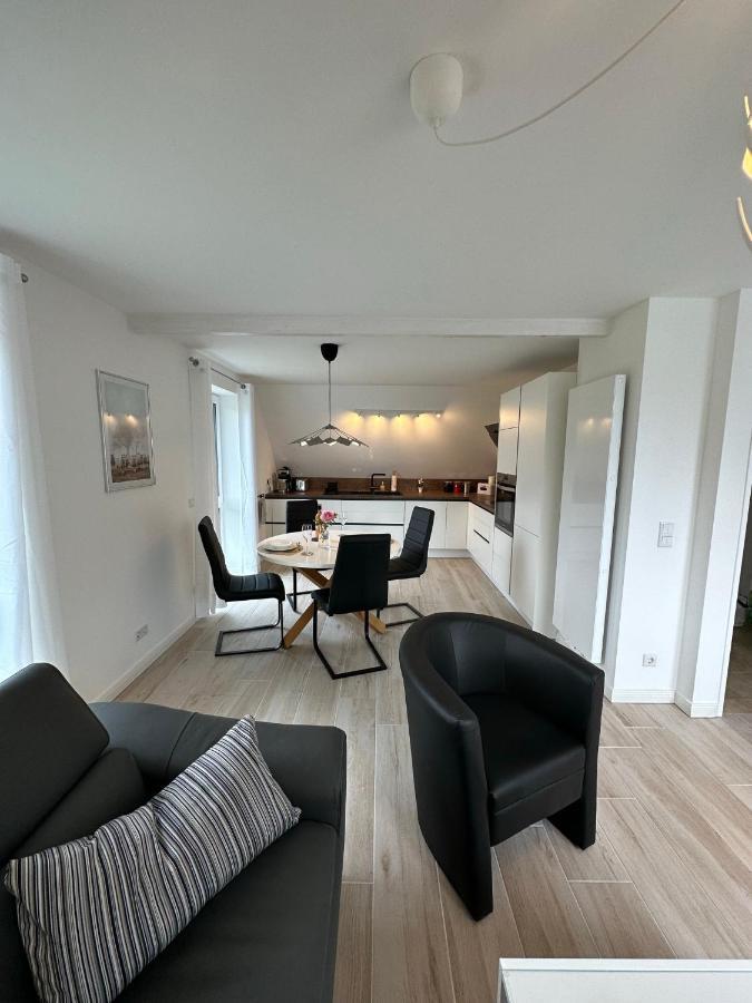 Helle, Grosszuegige Ferienwohnung Fuer 2 - 3 Personen Mit Parkplatz + E-Ladestation In Buchholz, Nordheide بوخهولتس إن در نوردهايده المظهر الخارجي الصورة