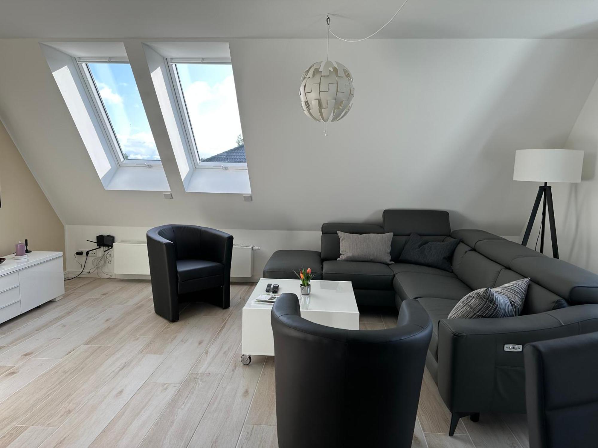 Helle, Grosszuegige Ferienwohnung Fuer 2 - 3 Personen Mit Parkplatz + E-Ladestation In Buchholz, Nordheide بوخهولتس إن در نوردهايده المظهر الخارجي الصورة
